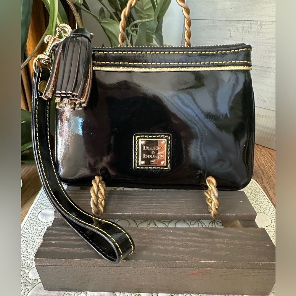 Dooney & Bourke Florentine Black Patent Leather Wristlet - Earth Tone Wristlet